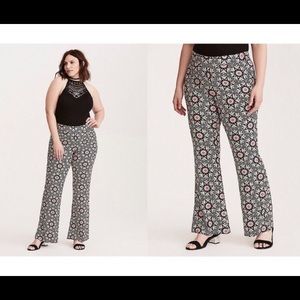 Torrid Insider Floral Challis Pant